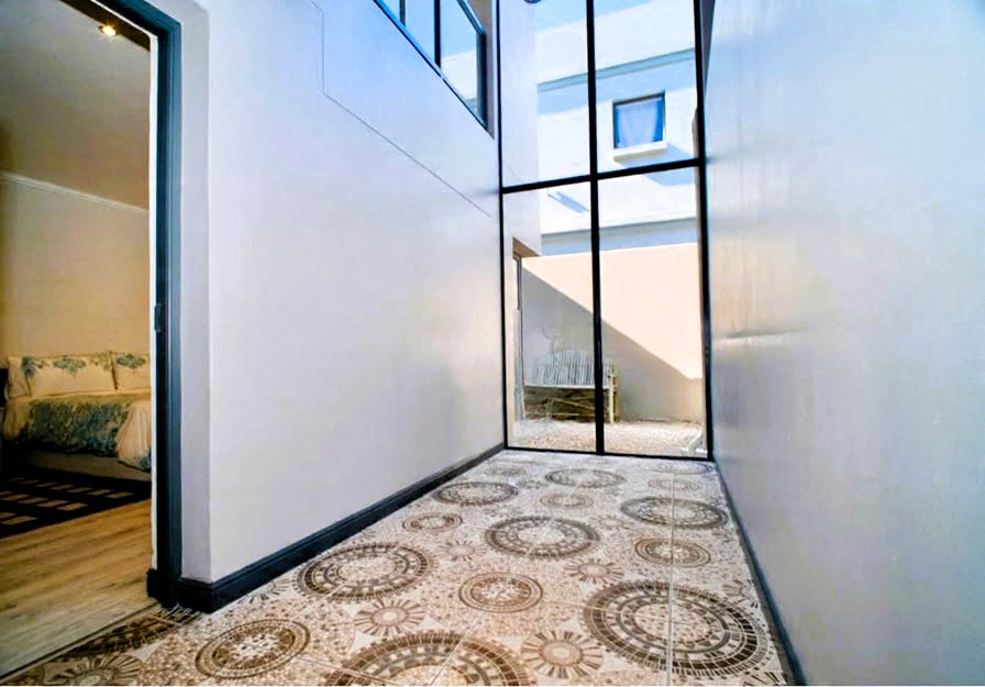 3 Bedroom Property for Sale in Calypso Beach Western Cape